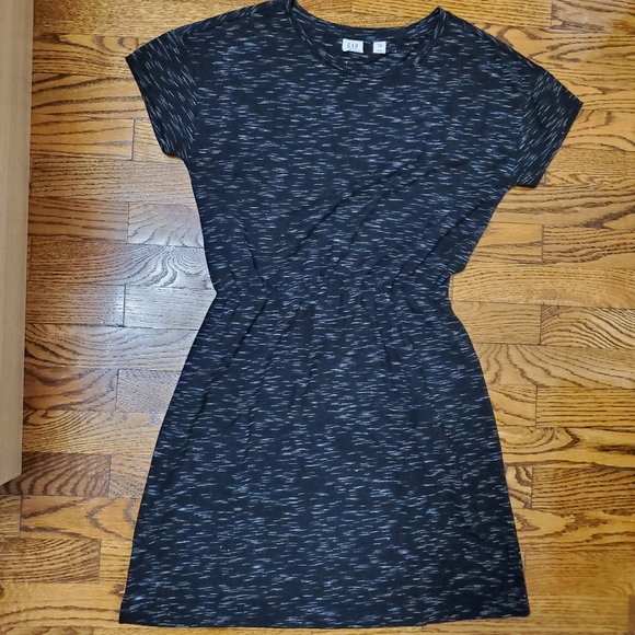 GAP Kids T-Shirt Dress - Picture 1 of 2